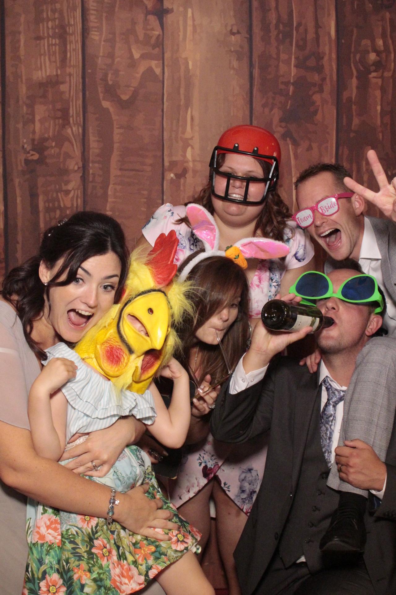 Samantha & Sean's Wedding | View more photos from the event at gallery.myphotoboothexperience.co.uk/u/MyPhotoBoothExperienceLtd/Samantha-Seans-Wedding